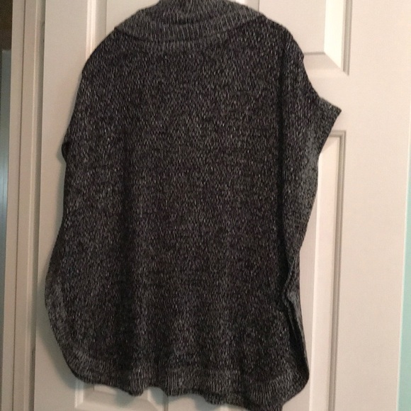 EUC Black heathered cow neck poncho L - All clothing items $10 or 2 for $15 - Picture 5 of 6